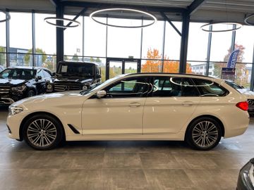 BMW 530 d xDrive Touring Sport Line *2.Hand*LED*SHZ*
