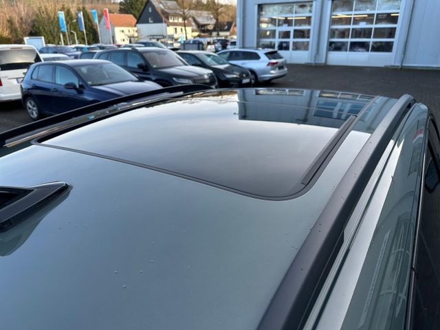 Tiguan R-Line 1.5 eTSI OPF DSG AHK Navi Panorama