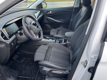 Opel Grandland 1.2 T GS Automatik AHK Matrix LED