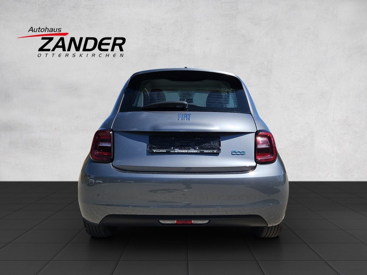 Fahrzeugabbildung Fiat 500 e Icon Batterieprotokoll,Navi 42kW Akku