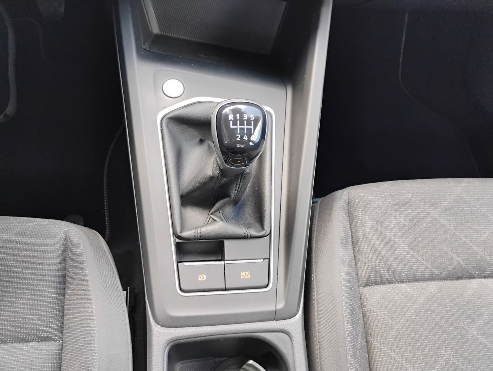 Vw Golf (03/2021, Benzin)