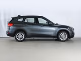 BMW X1 sDrive18i Kamera Panorama LED HIFI  Lordosen - BMW X1: Standheizung