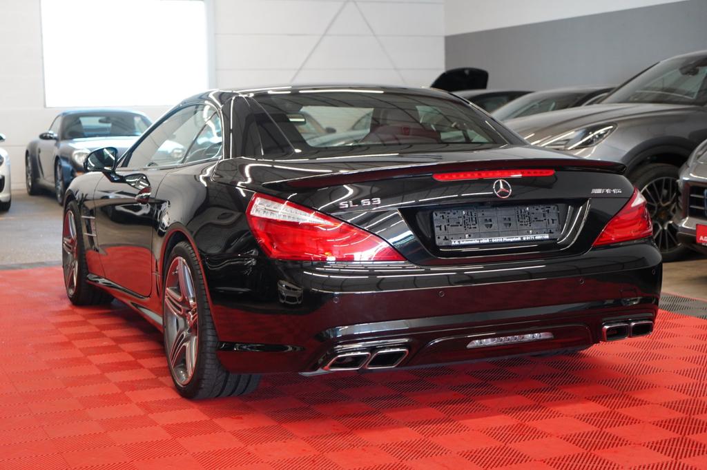 Mercedes-Benz SL 63 AMG
