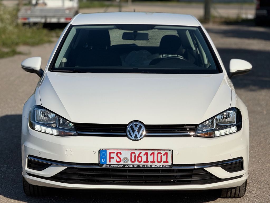 Image of Volkswagen Golf