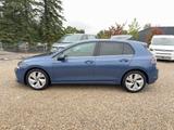 Volkswagen Golf Style TSi Head-up-Display CarPlay+Matrix - mit Benzin-Antrieb: Blau, mit Apple Carplay