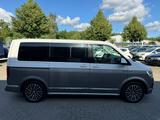 Volkswagen T6 Multivan Highline 4M AUTOM°AHK°LEDER°ACC°RFK! - Multivan highline gebraucht