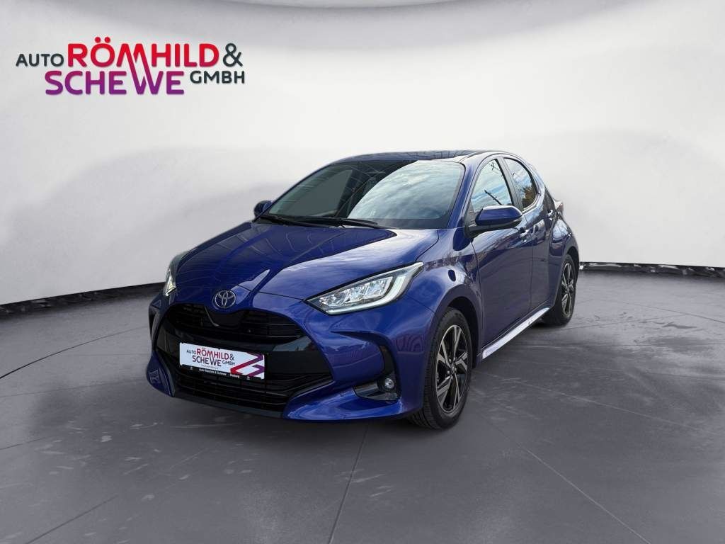 Gebrauchtwagen Toyota Yaris Yaris Teamplayer 1,5 Hybrid+AT+LED+Klima in Dieburg