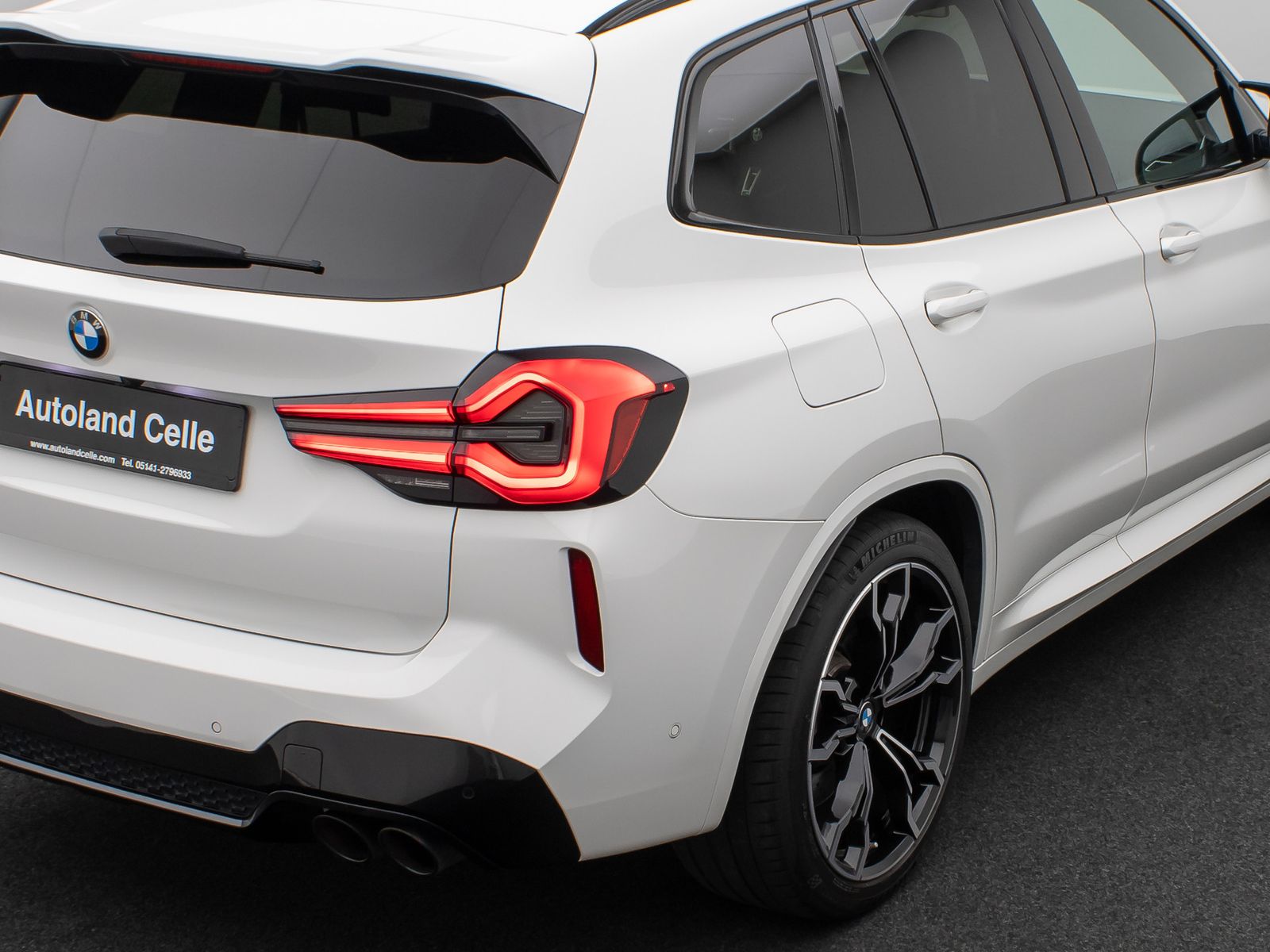 Fahrzeugabbildung BMW X3 M Competition Kamera HUD DAB H/K AHK 21Zoll