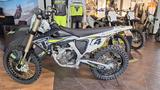 Triumph TF 450 RC FACTORY EDITION NEUZUGANG / TOP ZUSTAN - TRIUMPH TF 450 RC EDITION
