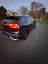 Kia Niro Hybrid 2018  Erstbesitz, sehr ge... - Kia Niro in Bochum