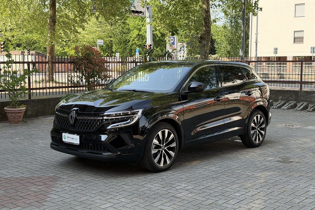 Image of Renault Alaskan