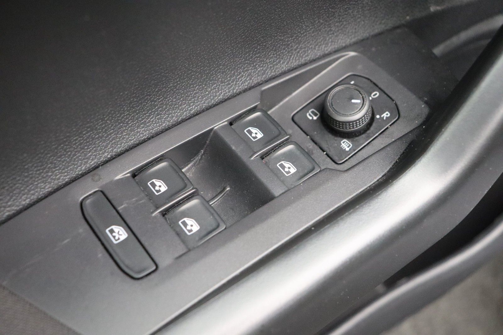 Fahrzeugabbildung Volkswagen Taigo Life