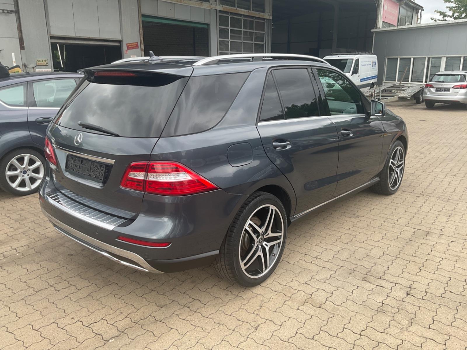 Mercedes-Benz ML 350 BlueTec 4Matic TÜV 11.2027