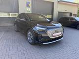 Audi Q4  50 e-tron quattro S line  *LED *ACC *App - Audi Q4 Gebrauchtwagen