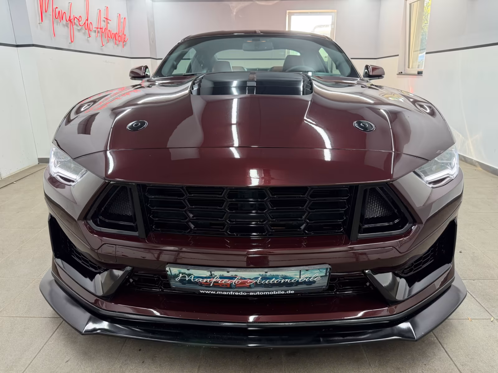 Ford Mustang 2.3 Eco Premium/Royal Crimson/MY25Kit/19