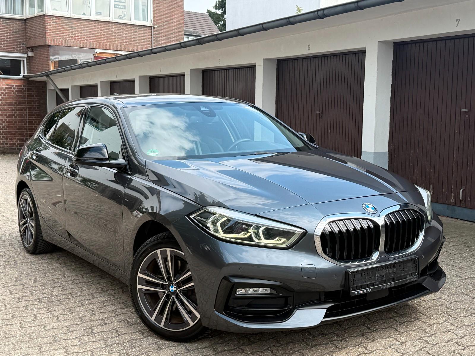 BMW 116 d Sport Line Autom/Navi/Leder/M Lenkrad/Live