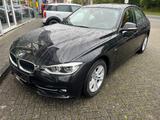 BMW 320 Baureihe 3 Lim. 320 i xDrive Sport Line - BMW 320: Schiebedach