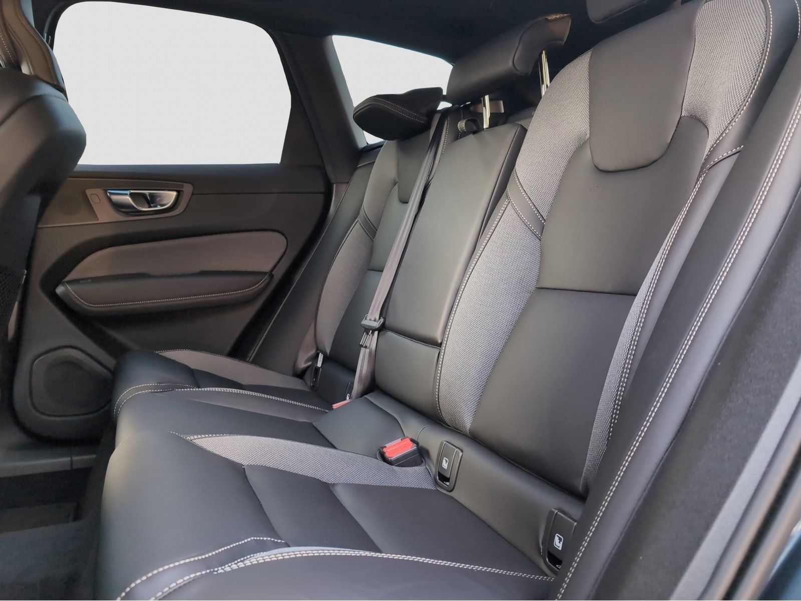 Volvo XC60 - Bild 10