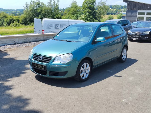 Volkswagen Polo IV  1.2 12V Tour/Klima/Tempomat/Parkhilfe