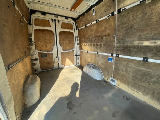 Volkswagen Crafter  Kasten 35 mittel L2H2 Hochdach