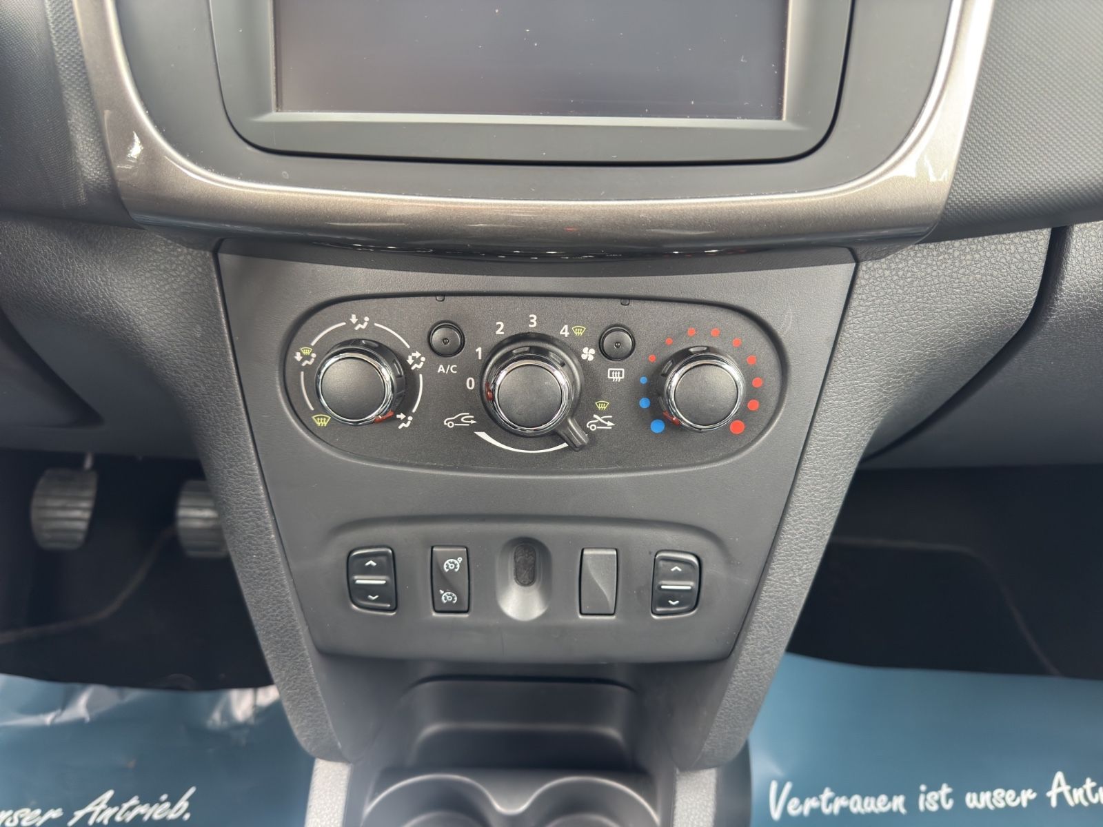 Fahrzeugabbildung Dacia Sandero II Stepway Prestige/Klima./Tempom./Navi