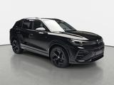 Volkswagen TIGUAN 1.5 ETSI DSG R-LINE NAVI LED PANO BLACK-S - Volkswagen Tiguan: 5n