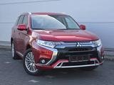 Mitsubishi Plug-in Hybrid Outlander PHEV Basis Spirit 4WD - scheckheftgepflegte Mitsubishi Plug-in Hybrid Outlander