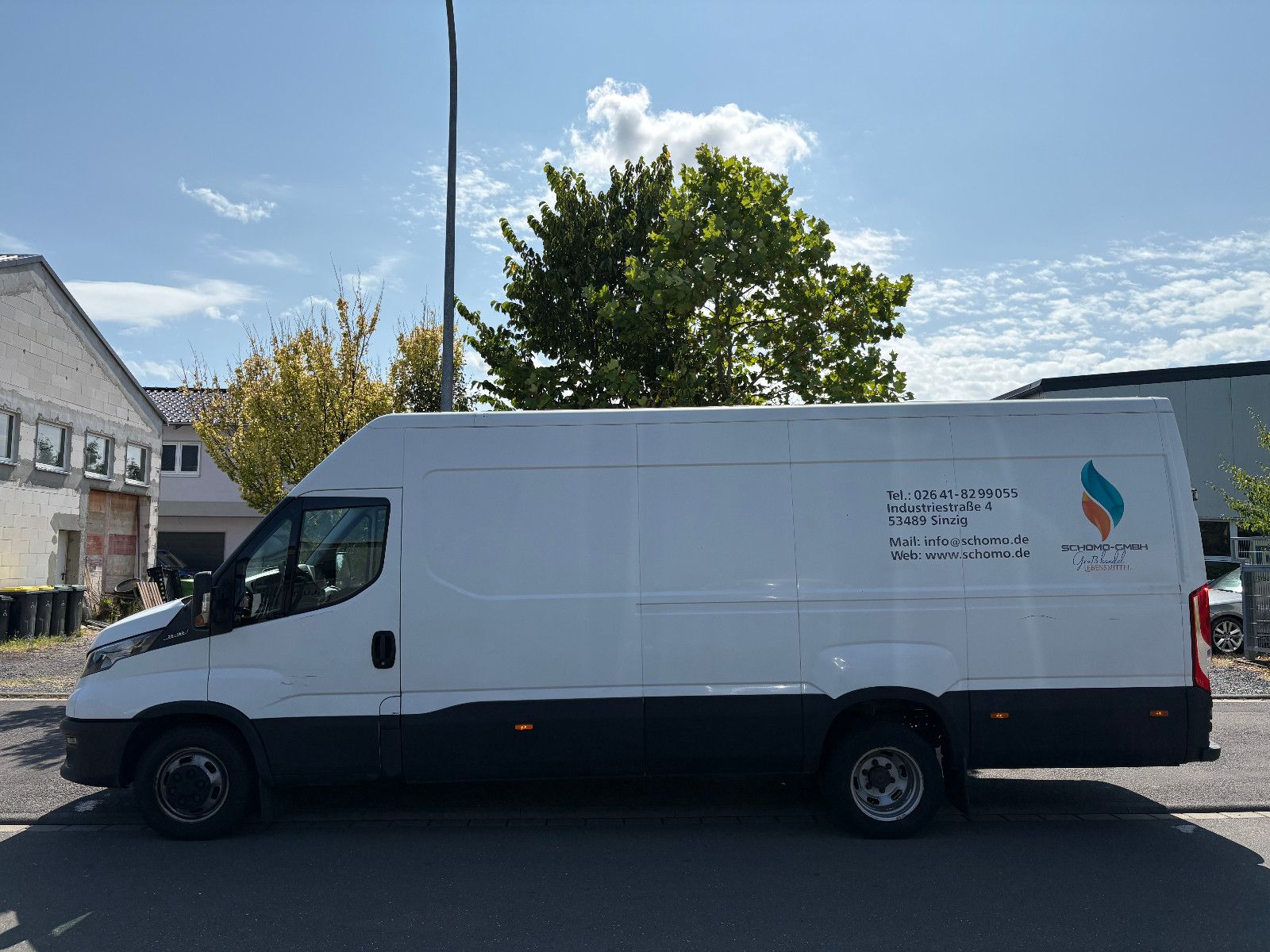 Fahrzeugabbildung Iveco Daily Kasten HKa 35 C ... V Radstand 4100/3-SITZ