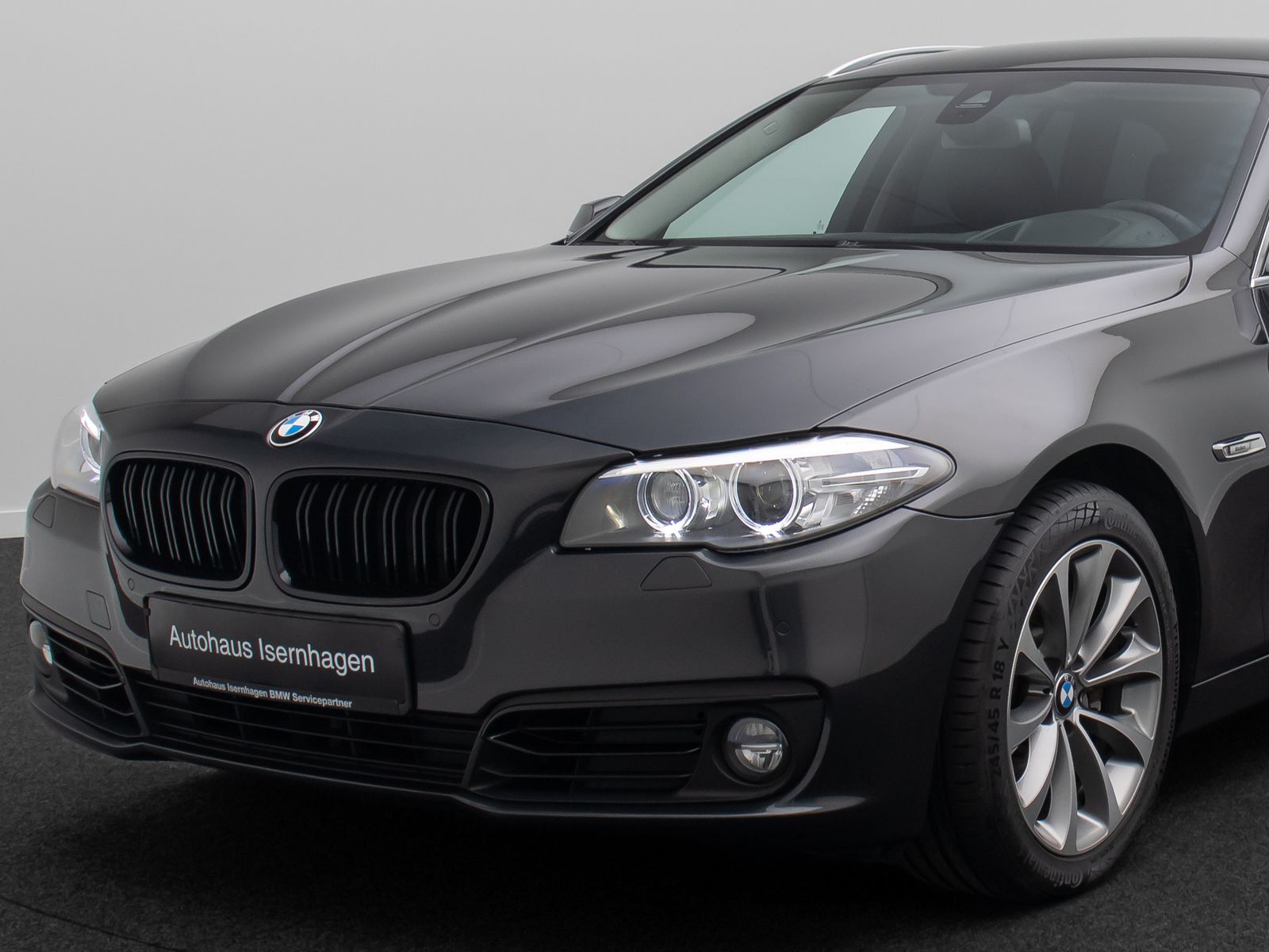 Fahrzeugabbildung BMW 530d xD Modern Line AHK HUD HiFi Leder Standheiz