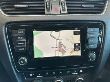 Skoda Octavia Combi Ambition *2. Hand*Klima*SmartLink*