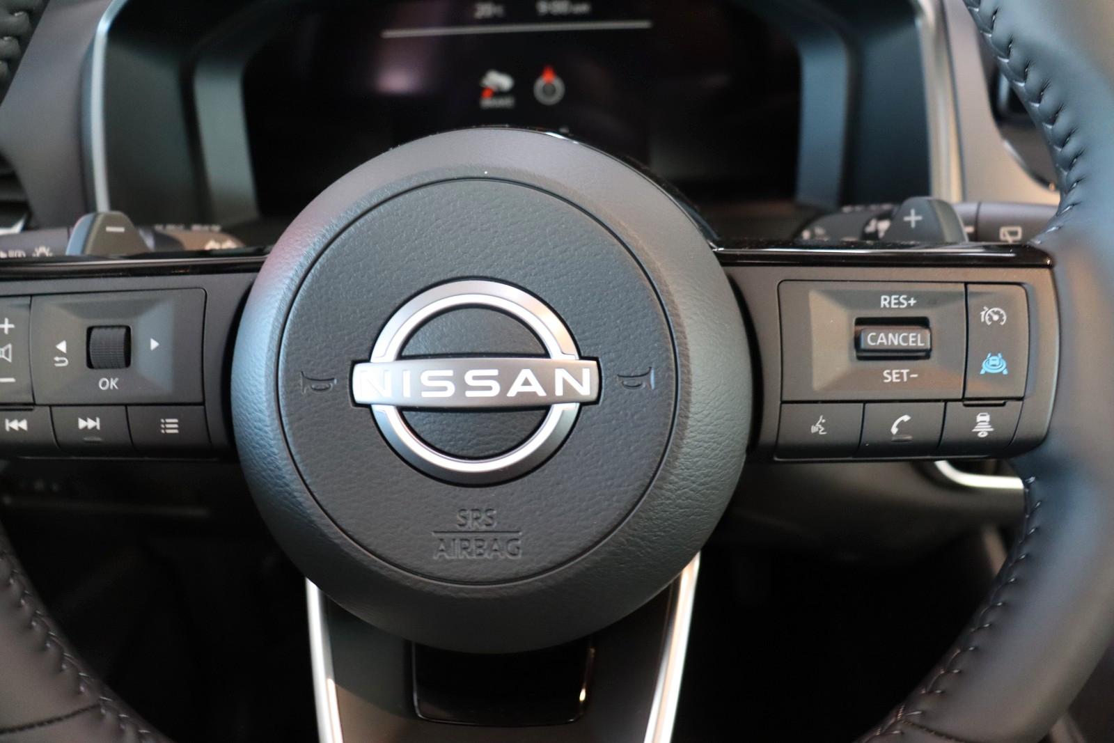 Nissan Qashqai 1.3 AT N-Connecta 4WD,PANO,TLeder SOFORT, миниатюра 9