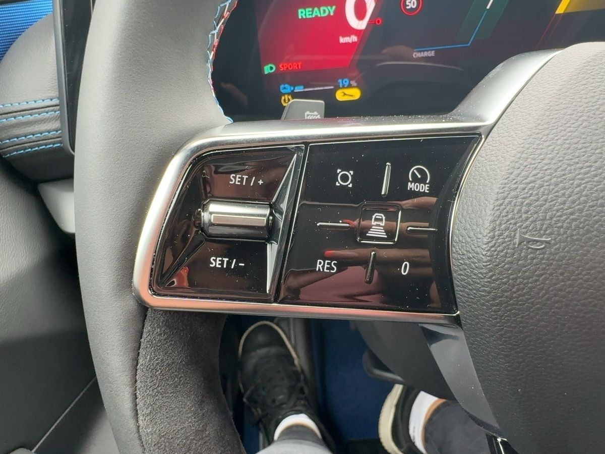 Fahrzeugabbildung Renault Scenic E-Tech Electric