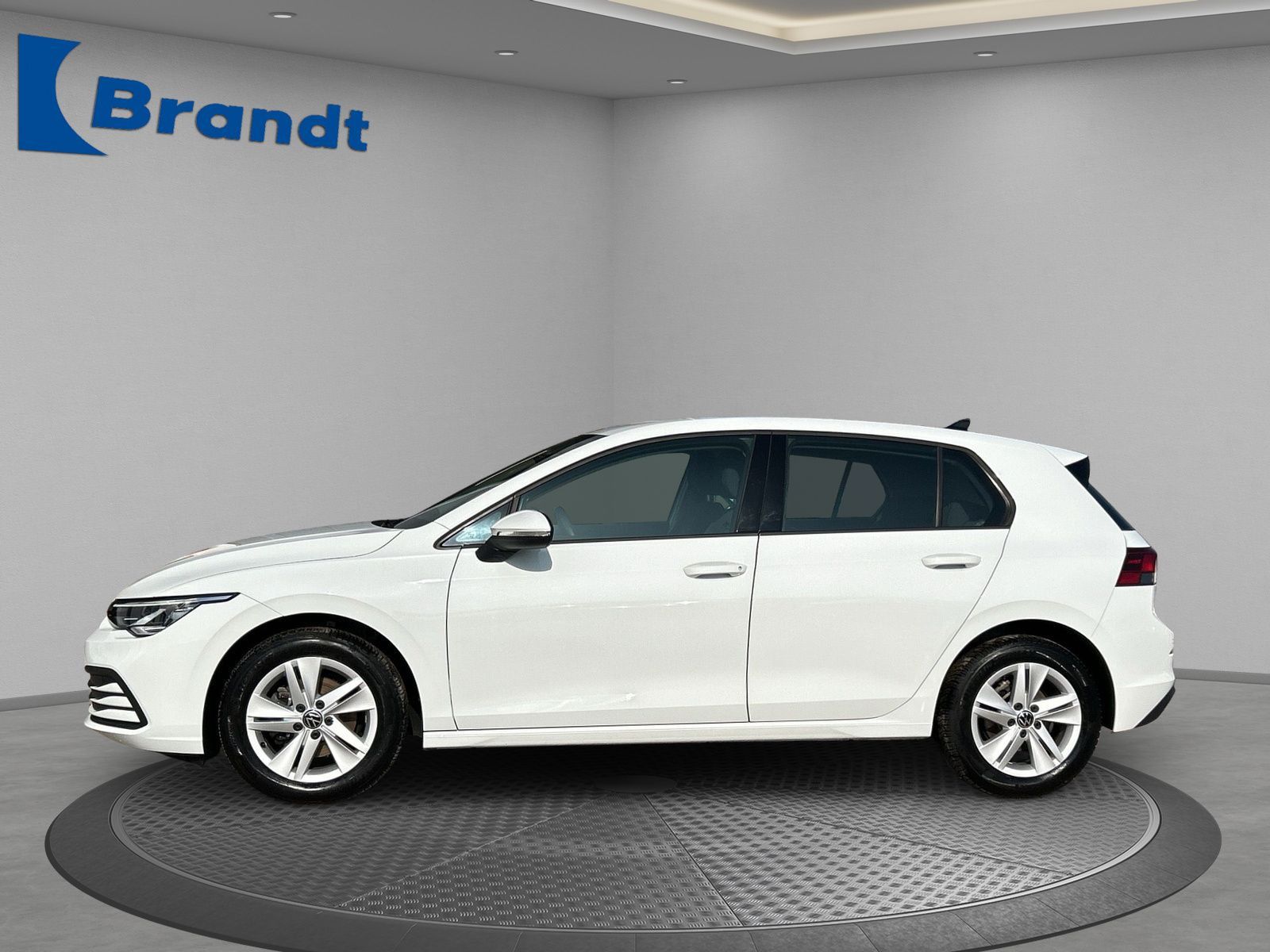 Volkswagen Golf VIII 1.0 eTSI Life FAHRSCHULFAHRZEUG+DSG foto 2