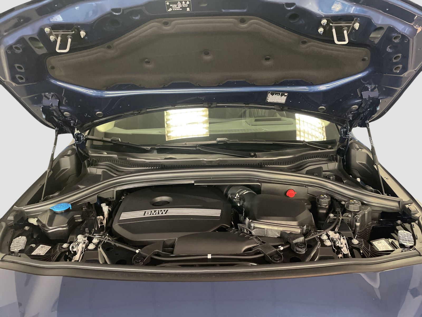 BMW 223 Active Tourer - Bild 15