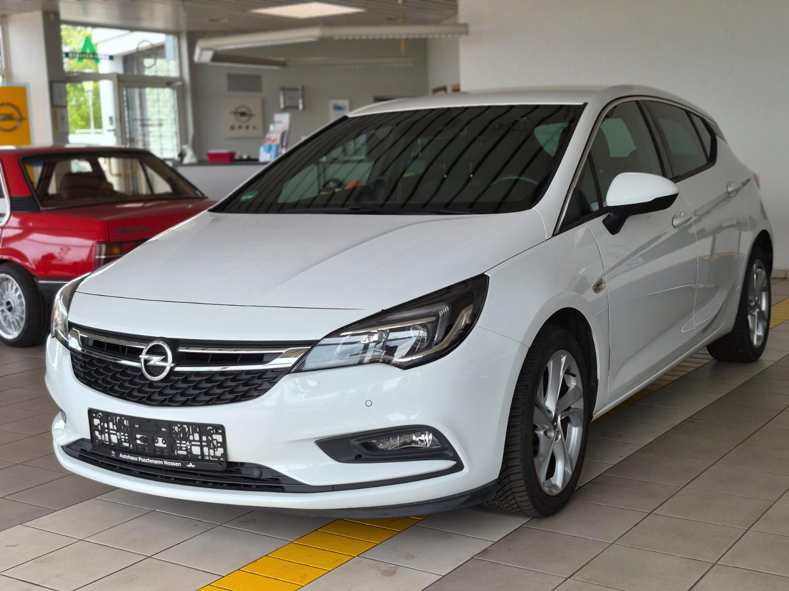 Opel Astra K Lim. 5-trg. Dynamic SH//NAVI/PDC/RFK