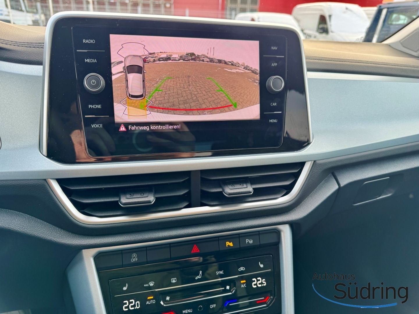 T-Roc 2,0 TDI GOAL DSG AHK Navi Rückfahrk.