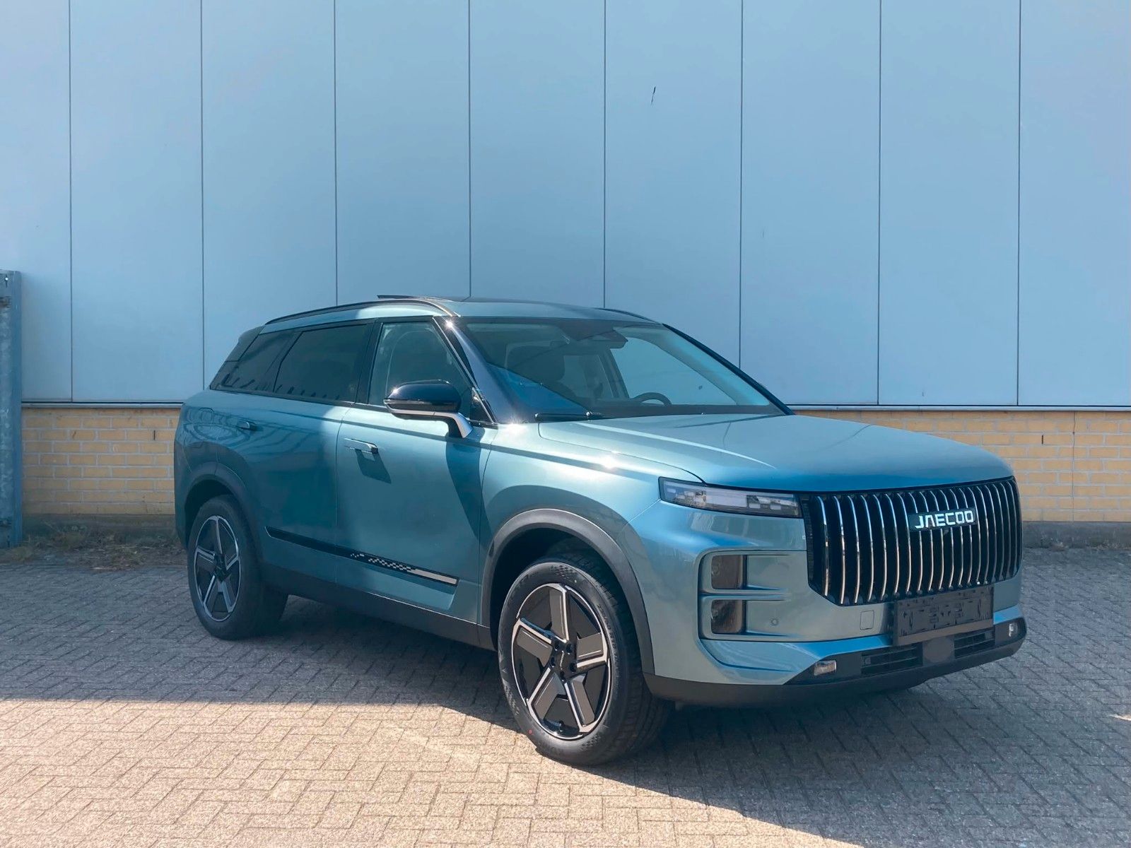 Fahrzeugabbildung JAECOO 7 1.5 TGDI PHEV 255 kW Exclusive/Sofort
