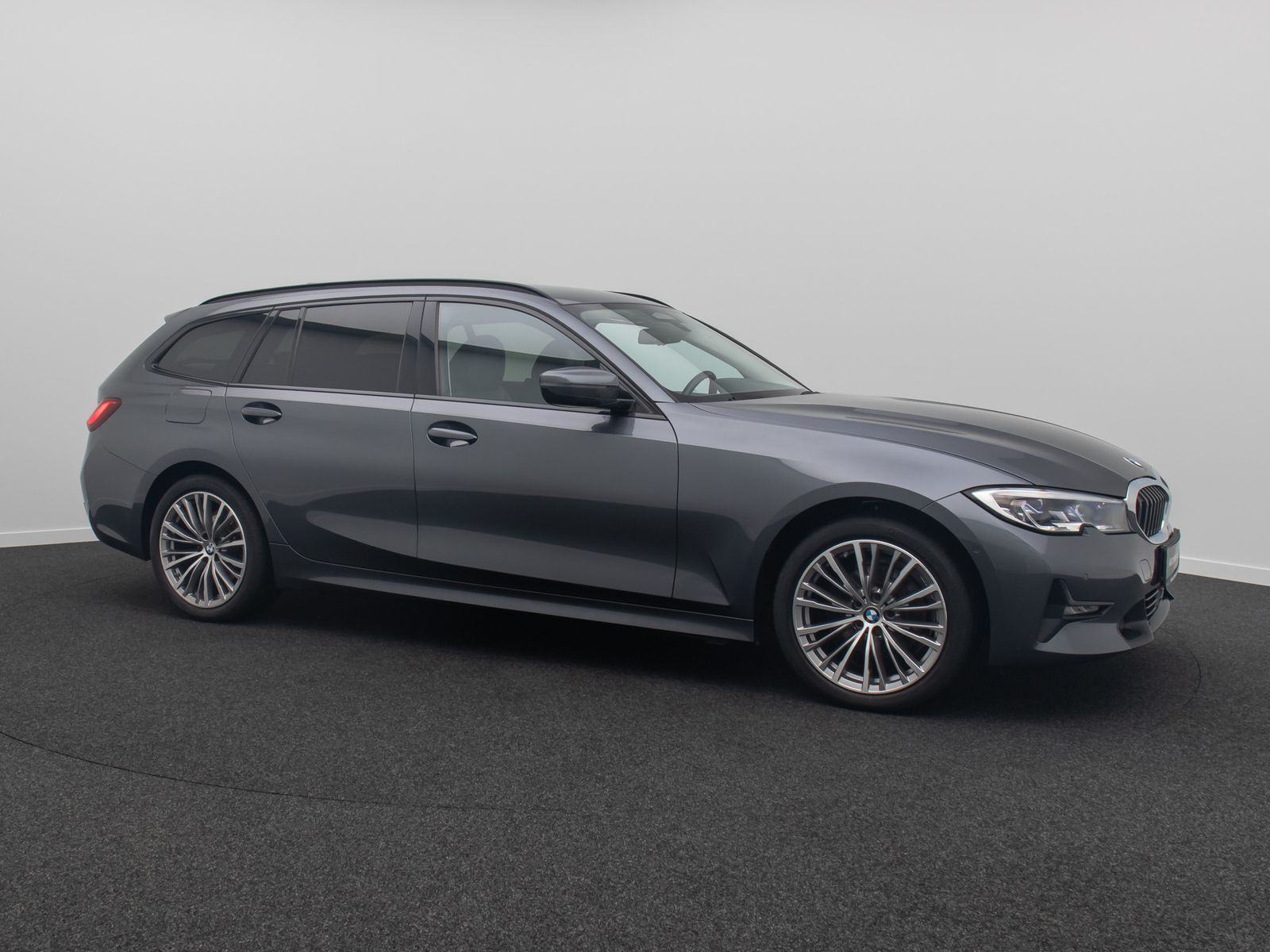 Fahrzeugabbildung BMW 320d xD Sport Line ACC Laser HUD DAB Alarm Leder