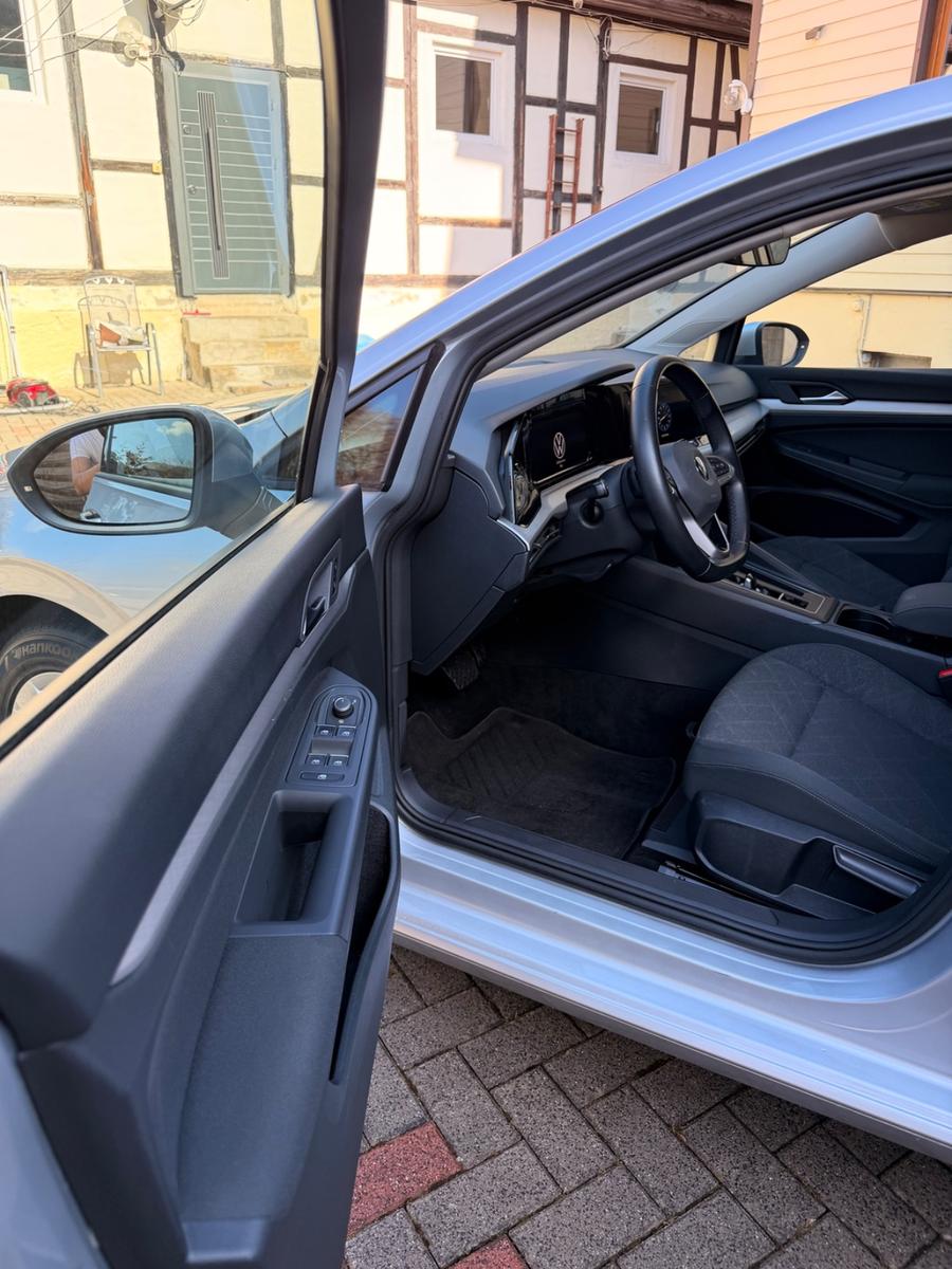 Volkswagen Golf VIII Lim. Life eTSI, миниатюра 13