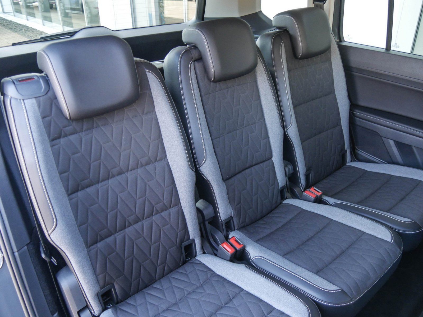 Volkswagen Touran - Bild 4