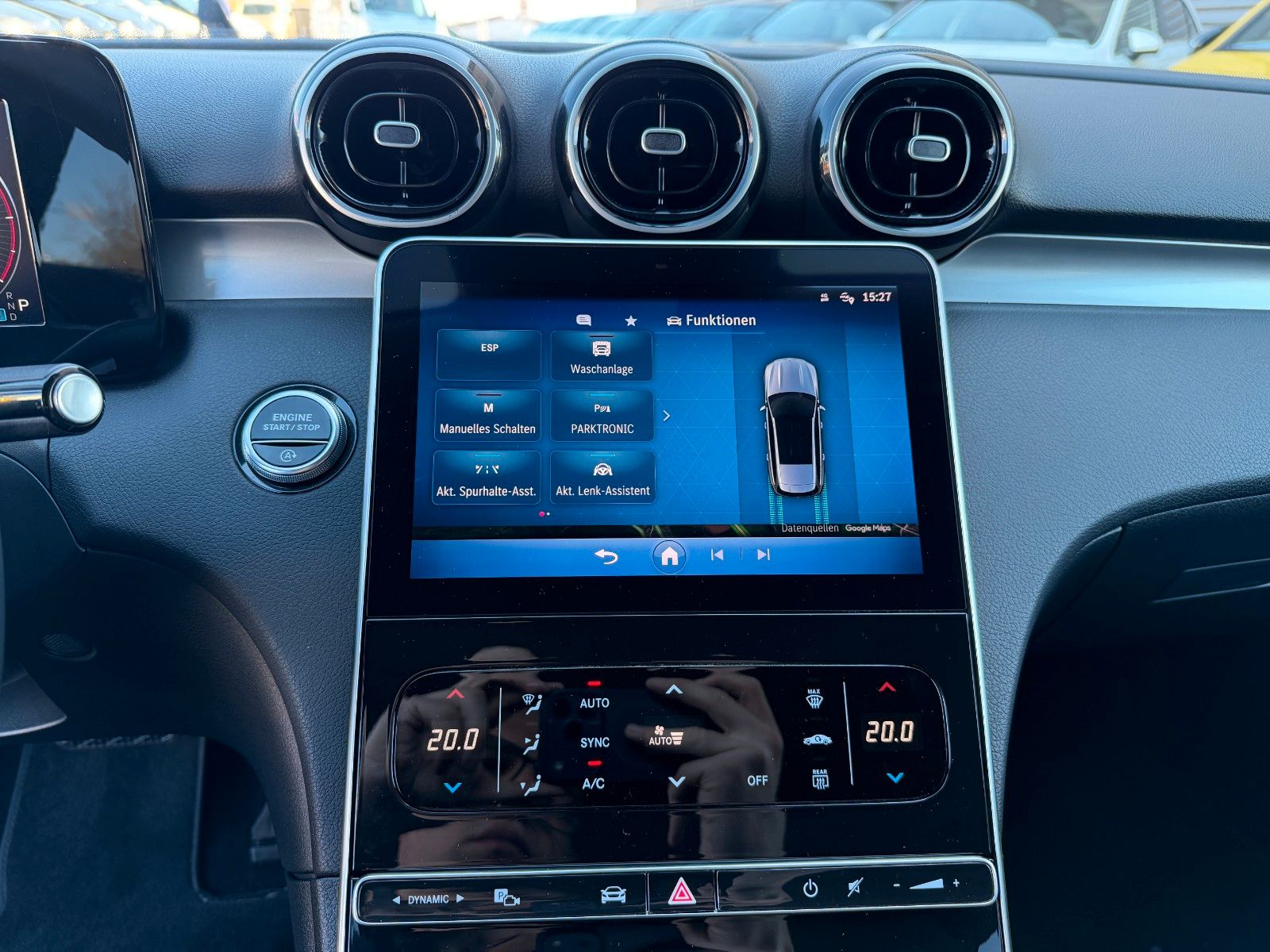 Fahrzeugabbildung Mercedes-Benz C 200d T Avantgarde+AHK+Distr+RKamera+LED+IHC