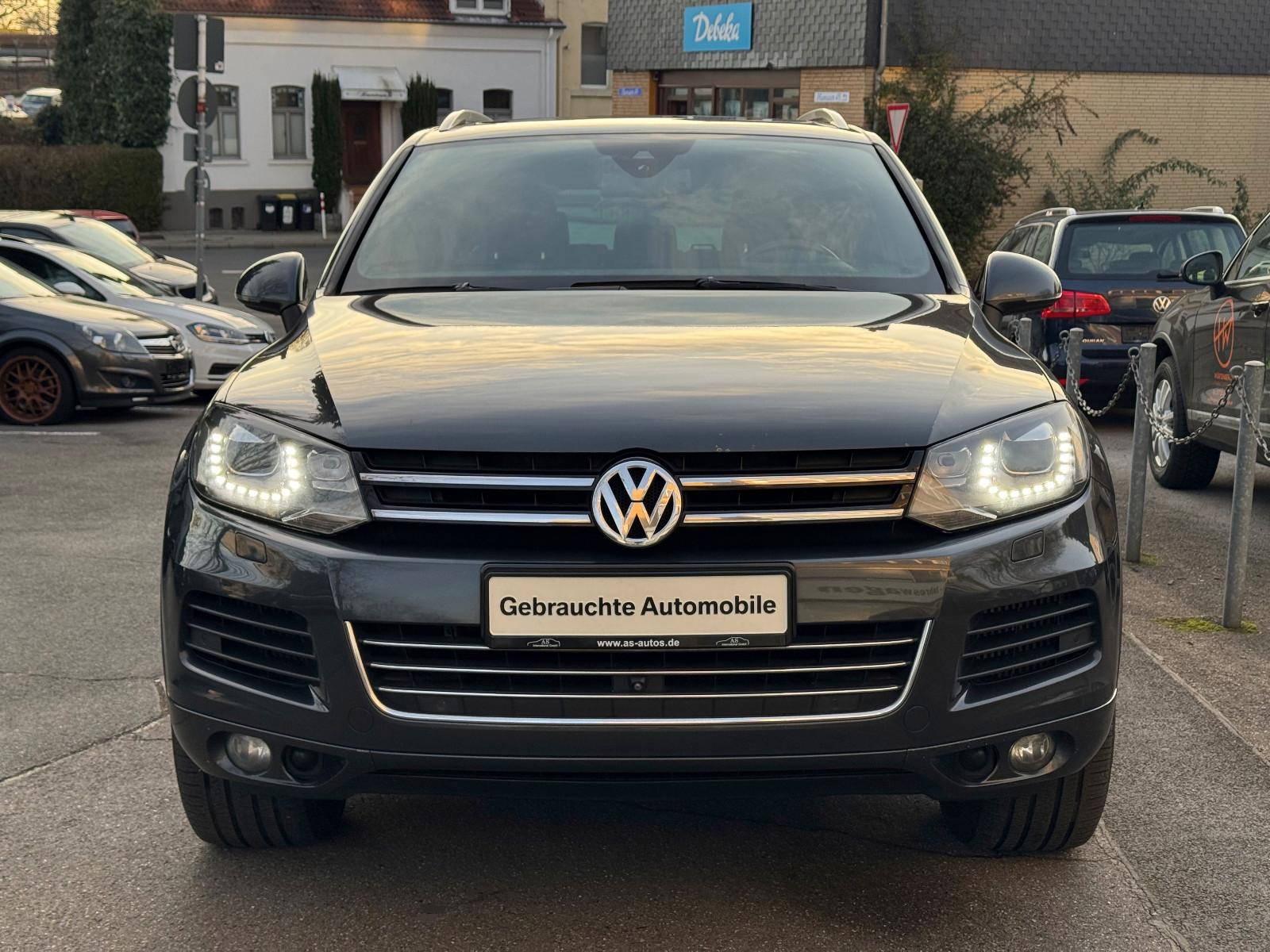 Volkswagen Touareg 3.0 V6 TDI BMT Luftfederung Panorama AHK