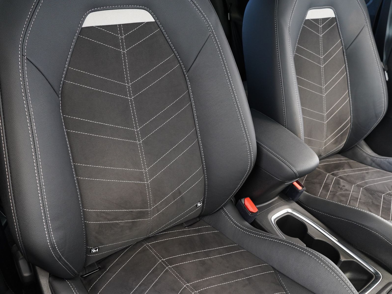 Fahrzeugabbildung Opel Corsa F e Ultimate CARPLAY/INTELLILUX/SOH