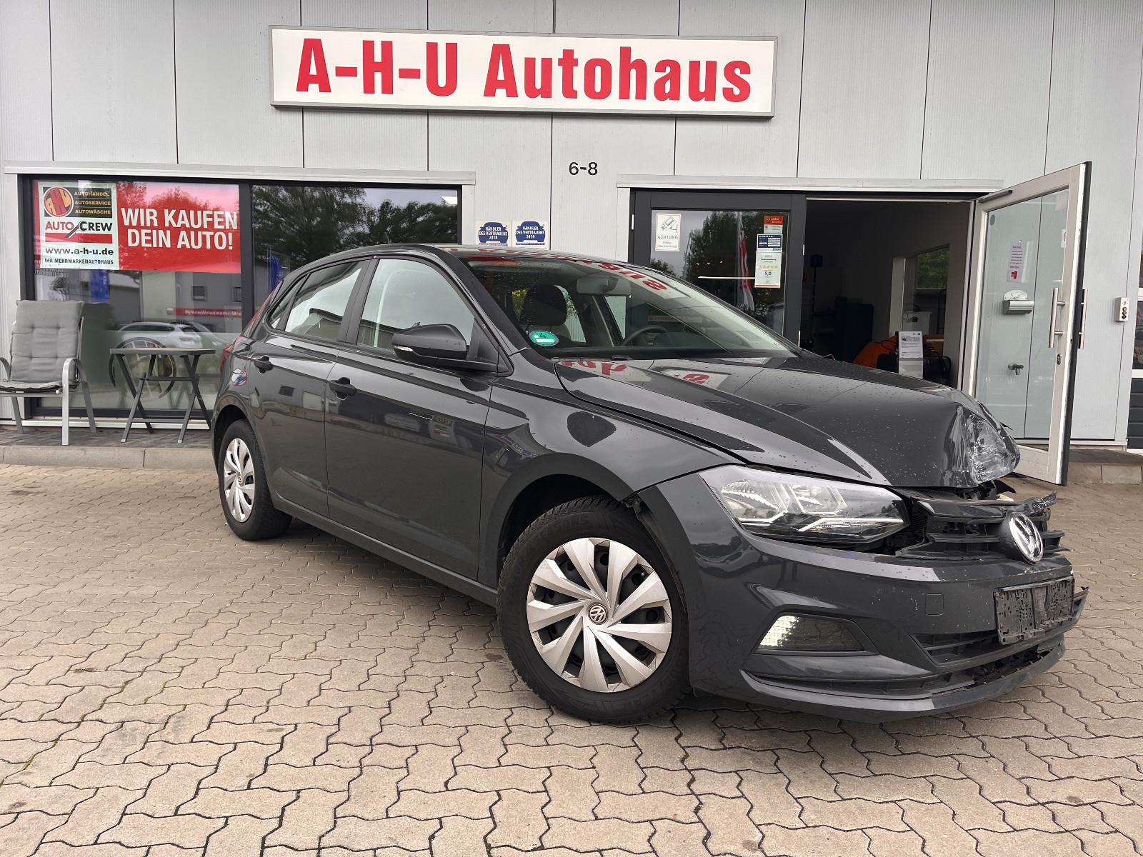 Volkswagen Polo VI Trendline Frontschaden
