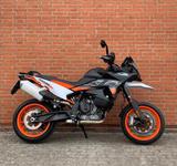KTM 890 SMT TECH PACK  - Offers