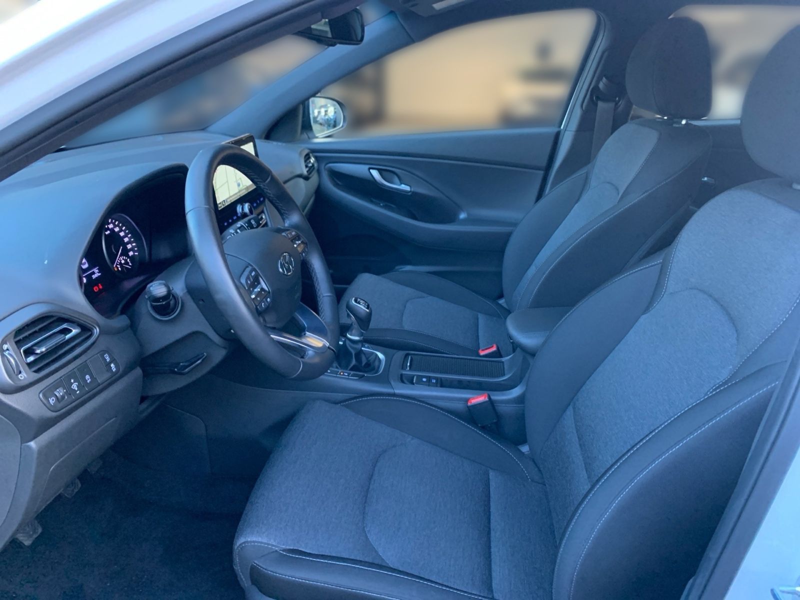 Fahrzeugabbildung Hyundai i30 Kombi 1.0 T-GDI Connect & Go Navi LED