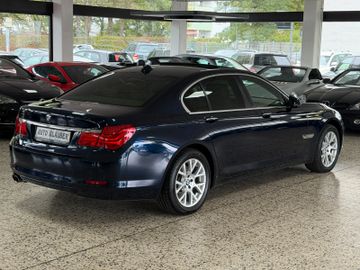 BMW 730 - 6