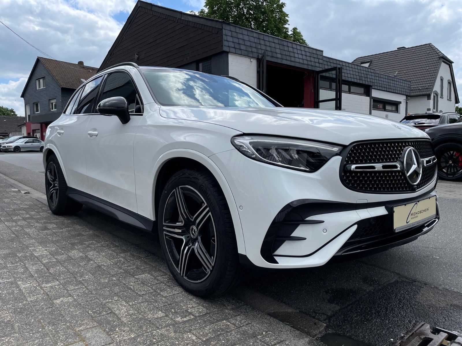 Fahrzeugabbildung Mercedes-Benz GLC 220 d 4M |AMG|Night|Pano|360°|AHK|LED|20"