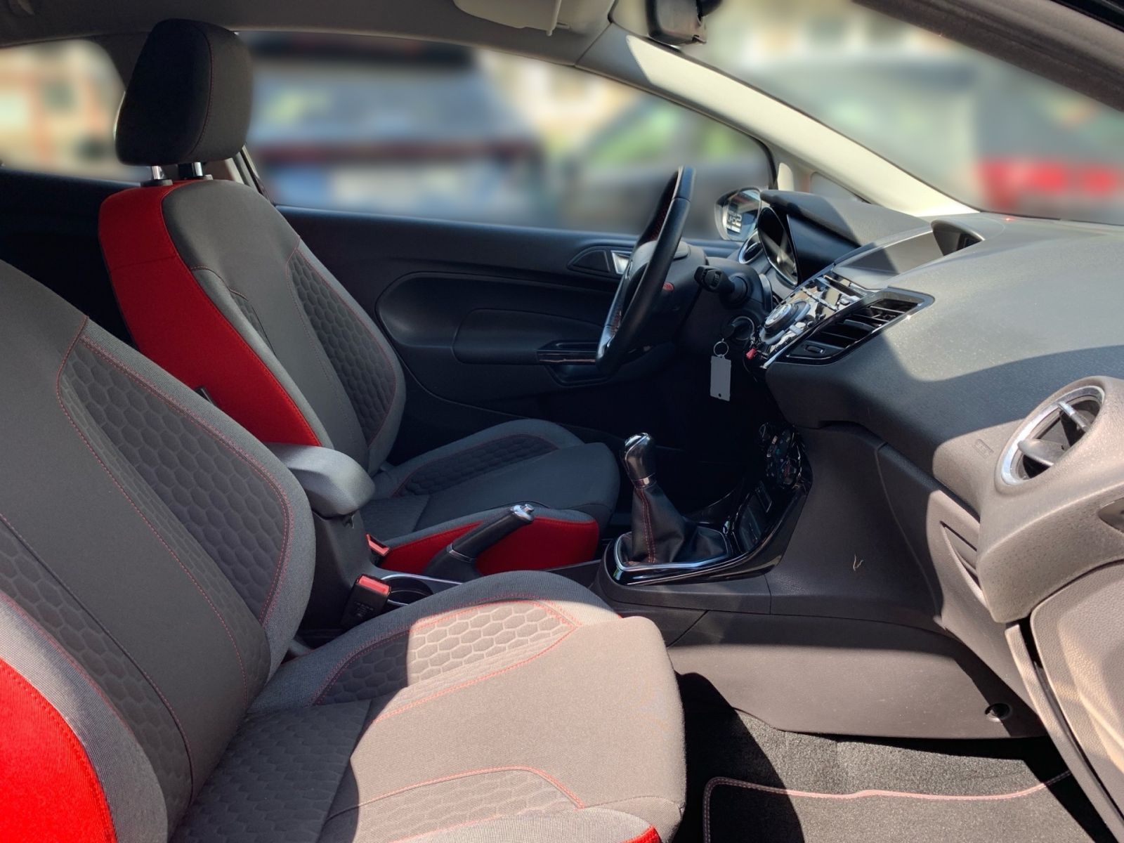 Fahrzeugabbildung Ford Fiesta 1.0 EcoBoost Sport S/S