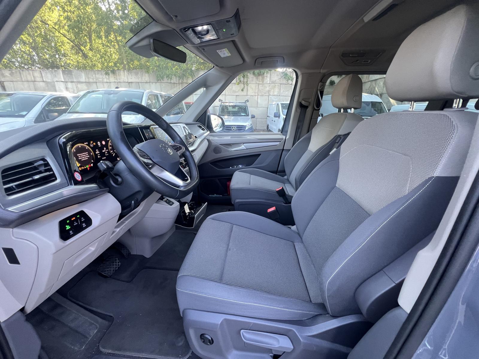 Volkswagen T7 Multivan 2.0 TDI SCR LÜ Life | 6-Sitzer | AHK
